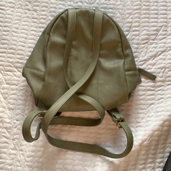 COPY - Mini backpack - Picture 2 of 3